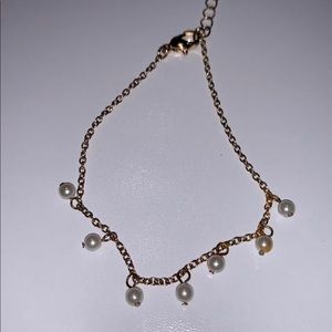 Pearl bracelet